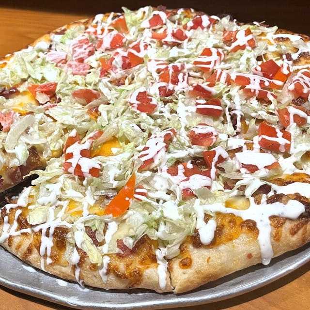 BLT Pizza 12".