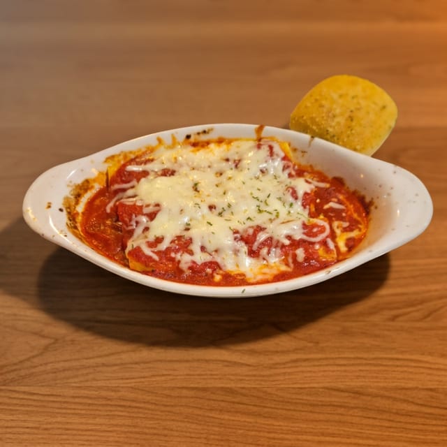 Manicotti.