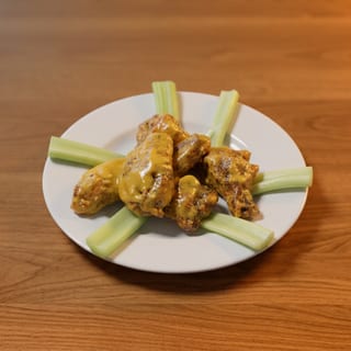 Tony M's Wings